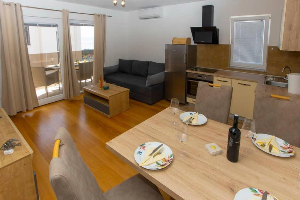 Apartments Vladimir #3 Makarska Exterior photo